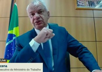 “Escala 5×2 já beneficia quase 30 milhões de trabalhadores formais no Brasil”, afirma Chico Macena | Notícias
