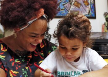 Trilha sonora do Dia das Mães embala afetos, lembranças e amores