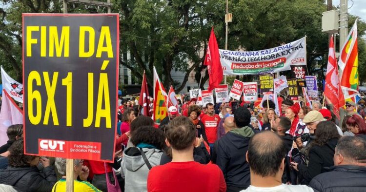 Fim de semana de atos e manifestações reforçam pressão pelo fim da escala 6×1 – CUT