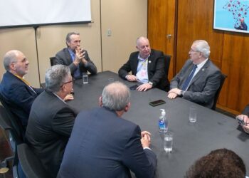 Na Câmara dos Deputados, presidente da CUT defende redução da jornada para 40 horas – CUT